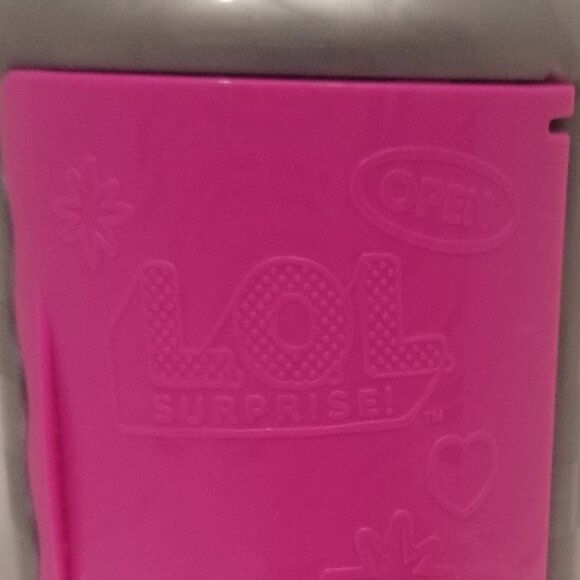 L.O.L. Surprise Loves Mini Sweets Surprise-O-Matic Reese's Cup Doll Set, EUC - Picture 9 of 15